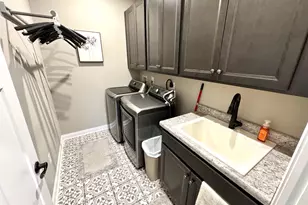 8140 Button Bush Pl, West Chester, OH 45069 - Photo 19