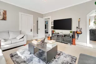 3850 Taft Ave, Cheviot, OH 45211 - Photo 9