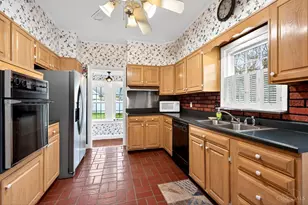 2803 Milton Rd, Middletown, OH 45042 - Photo 15