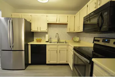 3004 Glenmore Avenue #104, Cincinnati, OH 45238 - Photo 7