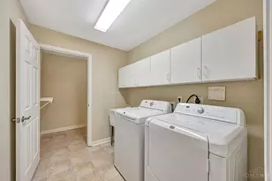 1356 Cotswold Ln, Hamilton, OH 45013 - Photo 23