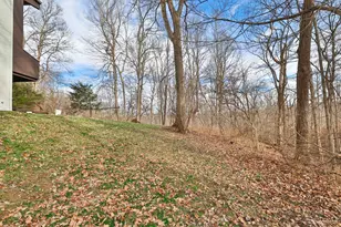 8288 Bridle Rd, Anderson Township, OH 45244 - Photo 47