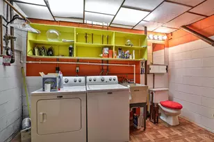 8288 Bridle Rd, Anderson Township, OH 45244 - Photo 35