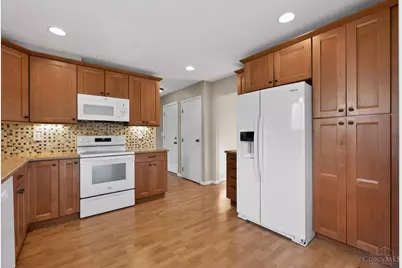 963 Holz Avenue, Anderson Township, OH 45230 - Photo 15