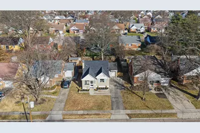 3830 S Broadlawn Circle, Silverton, OH 45236 - Photo 5