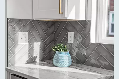 3830 S Broadlawn Circle, Silverton, OH 45236 - Photo 23