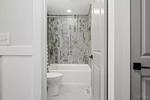 3830 S Broadlawn Cir, Silverton, OH 45236 - Photo 31