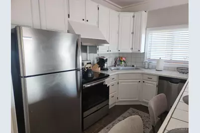 399 Oregon Street #2, Cincinnati, OH 45202 - Photo 7