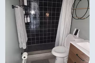 399 Oregon Street #2, Cincinnati, OH 45202 - Photo 9