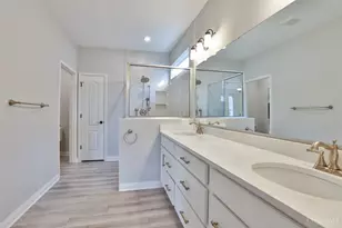 8194 Westfall Ln, West Chester, OH 45069 - Photo 11