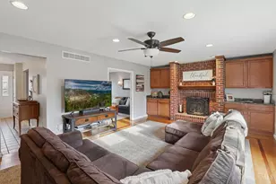 1129 Avalon Dr, Hamilton Township, OH 45039 - Photo 13