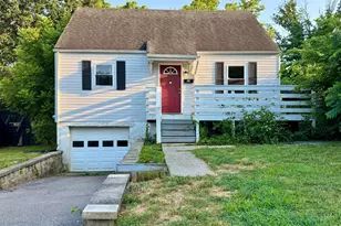 6811 Sunray St, Cincinnati, OH 45230 - Photo 1