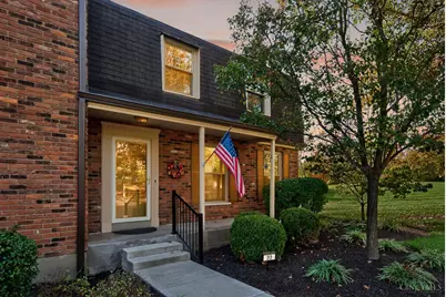 33 Creekwood Square, Glendale, OH 45246 - Photo 3