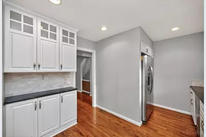 33 Creekwood Square, Glendale, OH 45246 - Photo 21