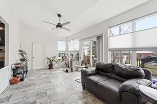 6535 Tree View Dr, Liberty Township, OH 45044 - Photo 19