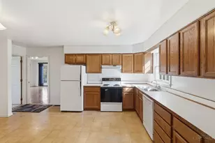 7628 Lesourdsville West Chester Rd, West Chester, OH 45069 - Photo 17