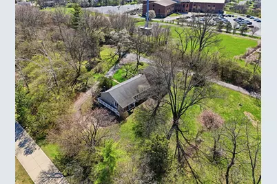 7628 Lesourdsville West Chester Road, West Chester, OH 45069 - Photo 3