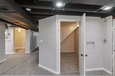 6085 Capri Drive, Cincinnati, OH 45224 - Photo 31