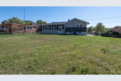 6085 Capri Drive, Cincinnati, OH 45224 - Photo 37