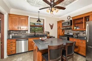 7027 Gracely Dr, Cincinnati, OH 45233 - Photo 13