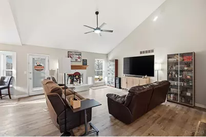 12173 Crestfield Court, Symmes Township, OH 45249 - Photo 9