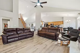 12173 Crestfield Ct, Symmes Township, OH 45249 - Photo 11