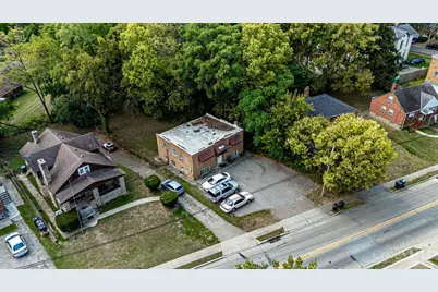 1161 Groesbeck Road, Cincinnati, OH 45224 - Photo 15