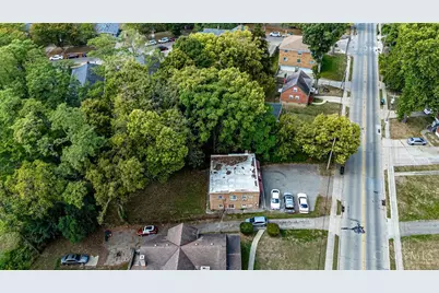 1161 Groesbeck Road, Cincinnati, OH 45224 - Photo 17