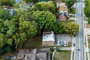 1161 Groesbeck Rd, Cincinnati, OH 45224 - Photo 17