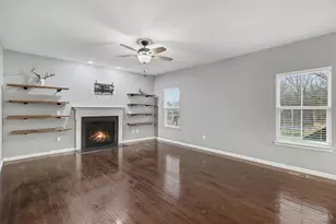 1383 Alexa's Wy, Batavia Township, OH 45102 - Photo 5