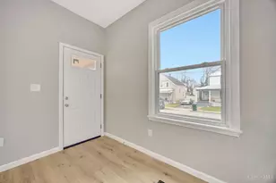 5320 Ward St, Cincinnati, OH 45227 - Photo 3