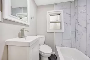 5320 Ward St, Cincinnati, OH 45227 - Photo 11