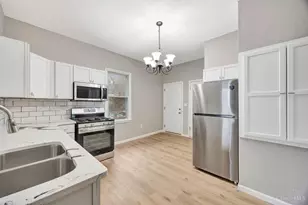 5320 Ward St, Cincinnati, OH 45227 - Photo 9