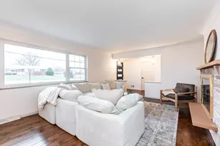 9299 Fidelis Dr, Blue Ash, OH 45242 - Photo 3