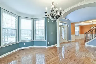 8232 Coral Bell Ct, Liberty Township, OH 45044 - Photo 9