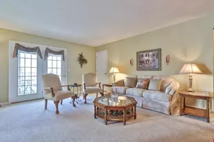 5481 Asbury Lake Dr, Green Township, OH 45247 - Photo 5