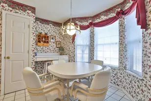 5481 Asbury Lake Dr, Green Township, OH 45247 - Photo 15