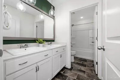 4993 Lakeview Drive, Hamilton Township, OH 45152 - Photo 19