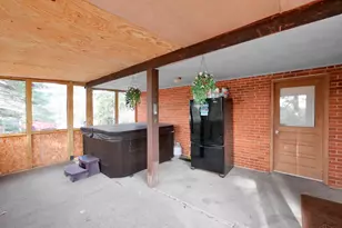 1523 Covered Bridge Rd, Springfield Township, OH 45231 - Photo 23