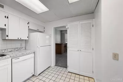 3280 Jefferson Avenue, Cincinnati, OH 45220 - Photo 19