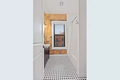 1302 Main Street, Cincinnati, OH 45202 - Photo 31