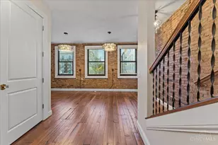 1302 Main St, Cincinnati, OH 45202 - Photo 29