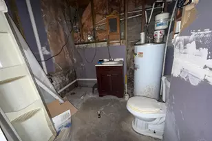 2485 Warsaw Ave, Cincinnati, OH 45204 - Photo 13