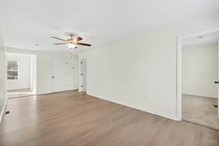 7985 Kenneth St, West Chester, OH 45069 - Photo 5