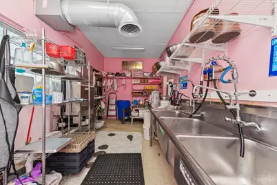 6756 Bramble Avenue, Cincinnati, OH 45227 - Photo 17