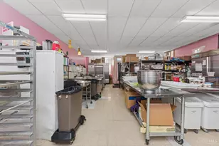 6756 Bramble Ave, Cincinnati, OH 45227 - Photo 9