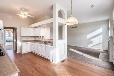 441 Lake Front Drive, Lebanon, OH 45036 - Photo 5