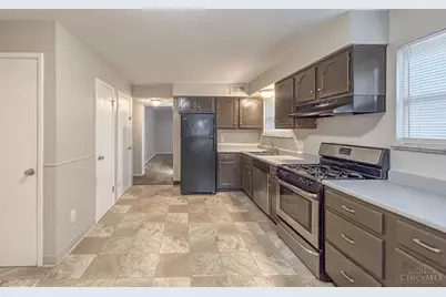 3236 Deborah Lane, Green Township, OH 45239 - Photo 11