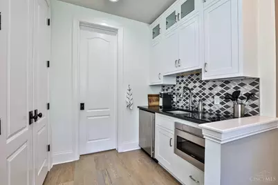 9725 Cunningham Road, Indian Hill, OH 45243 - Photo 73