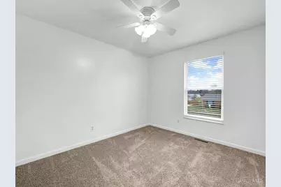 685 Mockingbird Lane, Union Township, OH 45244 - Photo 19